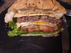 芝士汉堡-HIGH FIVE哈福手工汉堡(桂林路店)