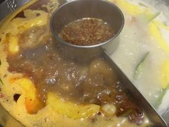-佬土鹅肠火锅(解放路店)