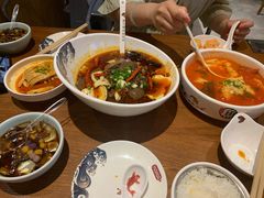 -渝是乎酸菜鱼(龙旗购物中心店)