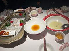 -谭厨中山传家菜.乳鸽.脆鲩鱼(华强北中航城店)