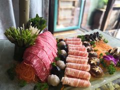 美好时光拼盘-慢丽江·云南野生菌土鸡锅(西山店)