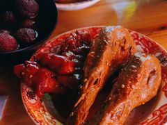 -爆炸头阿姨小四川正宗川味小吃(无任何分店)
