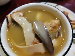 -菌之家·专业纯野生菌火锅·特色炒菌