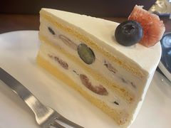 蓝莓无花果奶油蛋糕-black rainbow coffee