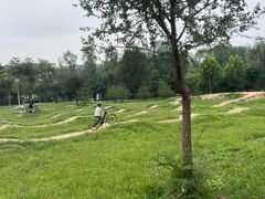 -兴安湖生态运动公园