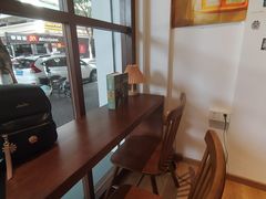 -C.Y Cafe