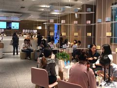 大堂-奈雪的茶(湖滨银泰in77C区PRO店)
