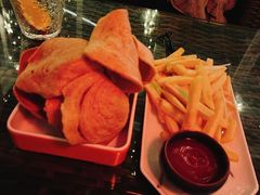 -顽啤熊·酒客酒馆(苏城夜景必选店)