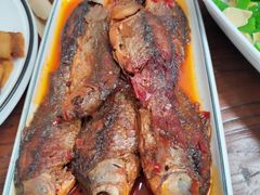 小酥鱼（鲫鱼）-渠口周家肉饼