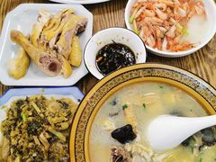 -烟雨人家(塔湾街店)