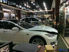 -新月3M汽车贴膜隐形车衣膜小二官方授权店(肖村桥店)