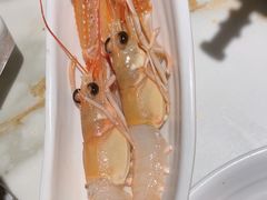 -雍容荟活帝王蟹活龙虾自助(苏宁旗舰店)