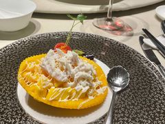 芒果蟹肉沙拉-皇朝会.经典传统粤菜(外滩店)