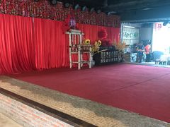 -关东情主题文化演艺餐厅