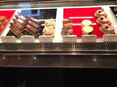 -Salon de The de Joel Robuchon(外滩18号店)