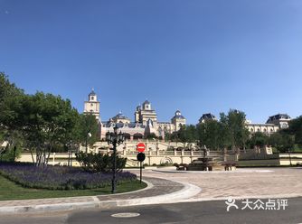 名副其实的海景房。从酒店后面步行就可以去海滩跑步
