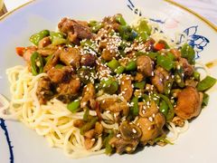 小公鸡爱上面-轻捞慢起面馆(新世界百货店)