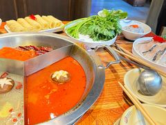 -小龙坎火锅(湖滨银泰in77店)