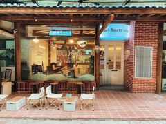 门面-屋裡·Union Bakery(龙江路店)