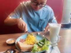 -必胜客(新中纬店)