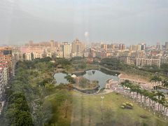 -茂名熹龙国际大酒店(人民广场高铁站店)