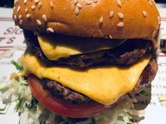 -The Habit Burger Grill 哈比特汉堡(复兴soho店)