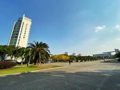 -上海第二工业大学(金海路校区)