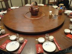 -唐山宴百姓府邸院落中餐