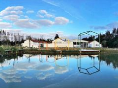 -前小桔亲子创意农场·草莓采摘·露营烧烤