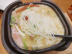 -阿香米线(大唐西市大润发店)