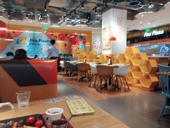 -菲滋意式休闲餐厅(北仑银泰城店)