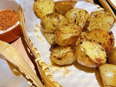 迷迭香烤土豆-POKEE VIA&Brunch·维娅(重庆来福士店)