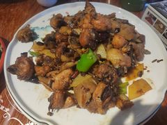 特色干炒鸡-满堂春特色餐馆