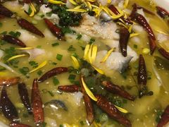 老坛无骨酸菜鱼-湖南人家·家传湖南菜(水围店)