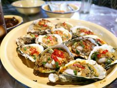 蒜蓉烤生蚝-东排食堂长沙小吃大排档(五一广场店)