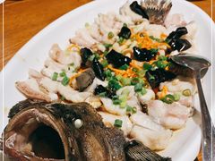 -宴小馆·小海鲜青岛菜(五四广场店)