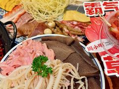 -周小明火锅(黑金冠社区店)