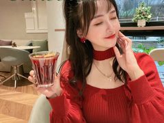 热红酒-潮一不贰·法式甜品·生日蛋糕·西式简餐(外滩店)