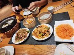 -小城粥道·海胆鲜虾粥(解放广场店)