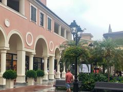 -佛罗伦萨小镇广佛名品奥特莱斯(疏港路店)