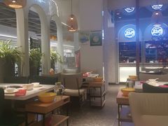 -三人行骨头王火锅(长寿店)