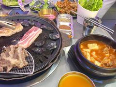 -玄希浪漫厨房·韩料烤肉(湖滨银泰in77店)