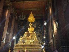 -皇家田广场(อนุสาวรีย์ทหารอาสา)