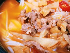 -一品郑记重庆牛肉米线馆(东泰路店)
