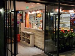 门面-龙记烧腊茶餐厅(常德路店)