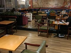 -西西弗书店&矢量咖啡(凯德晶萃广场店)