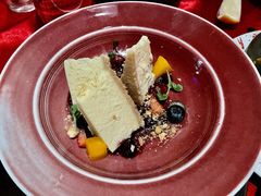 芝士蛋糕配野莓酱-BROWNSTONE布朗石西班牙餐厅(富城店)