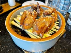 盐焗香茅乳鸽-小运河·公馆(国贸店)