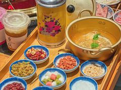 -周小明火锅(黑金冠社区店)