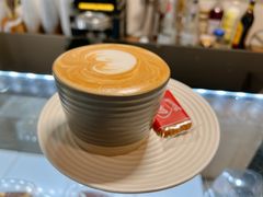 -留白咖啡(人民巷八号大院店)
